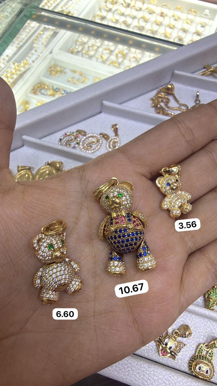 Dije en Oro 18k